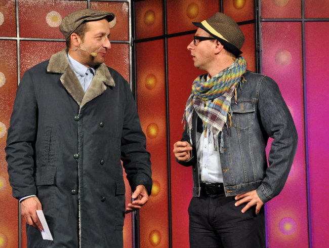 Pełna hala bawiła się na kabarecie