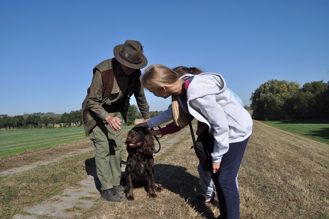 Dzieci wypuszczały bażanty