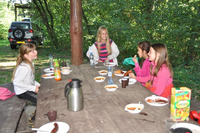 Dzieci wypuszczały bażanty