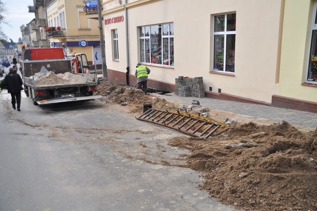 Remont Klasztornej ? praca wre