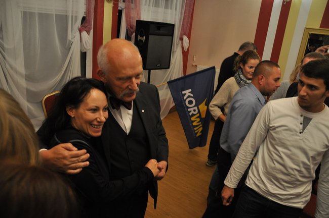 Janusz Korwin-Mikke: Jesteśmy niewolnikami