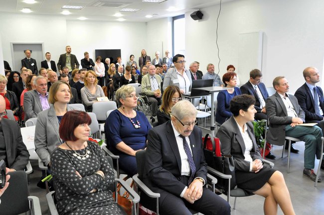 A czy będzie kawa w bibliotece?