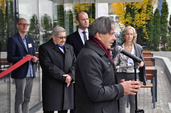 A czy będzie kawa w bibliotece?