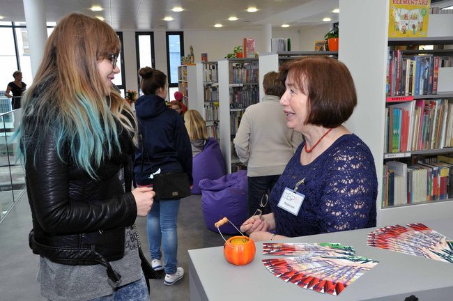 A czy będzie kawa w bibliotece?