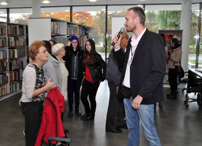 A czy będzie kawa w bibliotece?