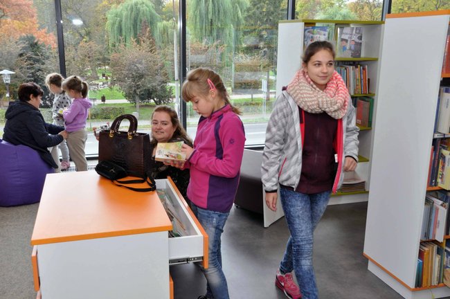 A czy będzie kawa w bibliotece?