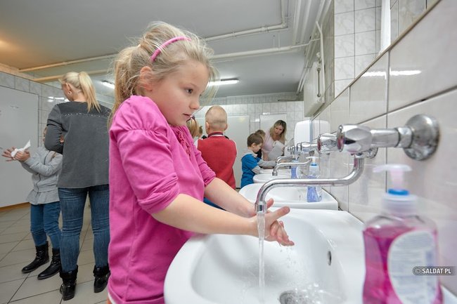 Uczniowie świeckiej Siódemki bili Śniadaniowy Rekord Guinnessa