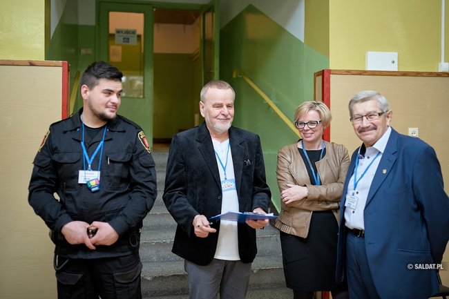 Uczniowie świeckiej Siódemki bili Śniadaniowy Rekord Guinnessa