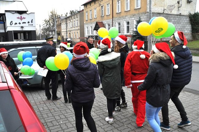 Wiedzieliście, że Mikołaj pracuje dla policji?