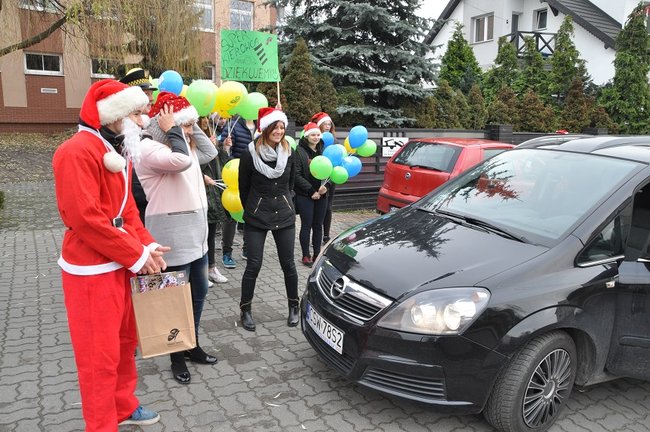 Wiedzieliście, że Mikołaj pracuje dla policji?