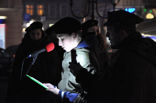 Przynieśli światło pokoju