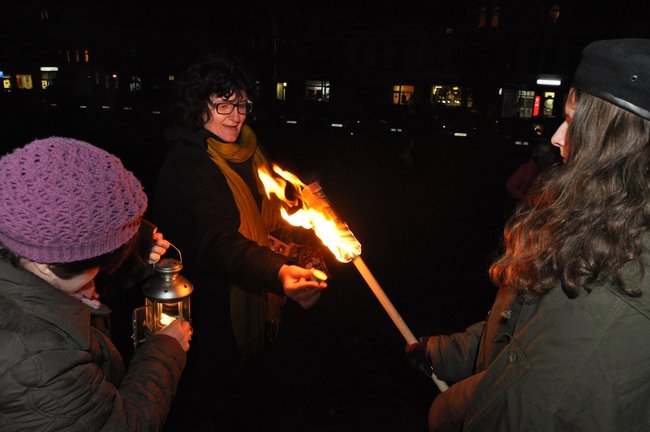 Przynieśli światło pokoju