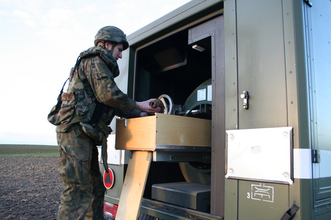 Wieczorny spacer po osiedlu z ?panzerfaustem?