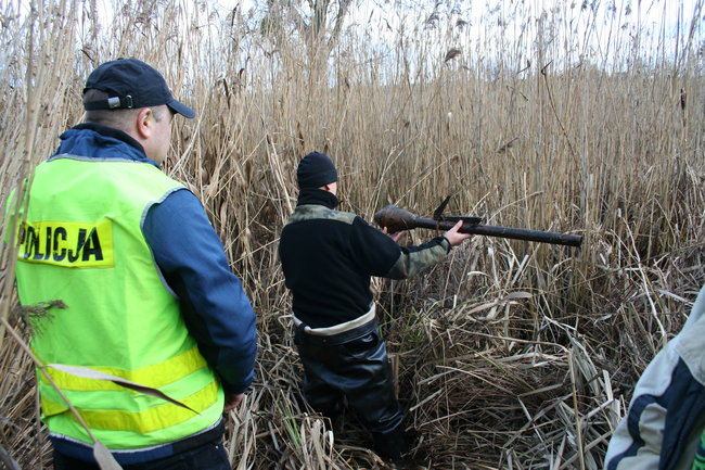 Wieczorny spacer po osiedlu z ?panzerfaustem?