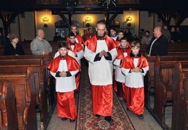 Krzyż podarowany przez Jana Pawła II przyjechał do Świecia