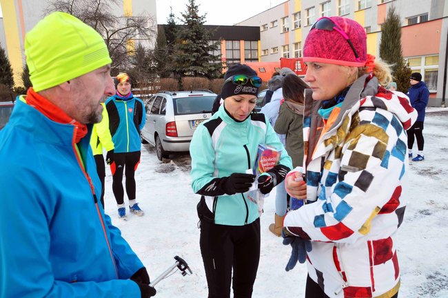 Przez 24-godzinny biegają dla WOŚP