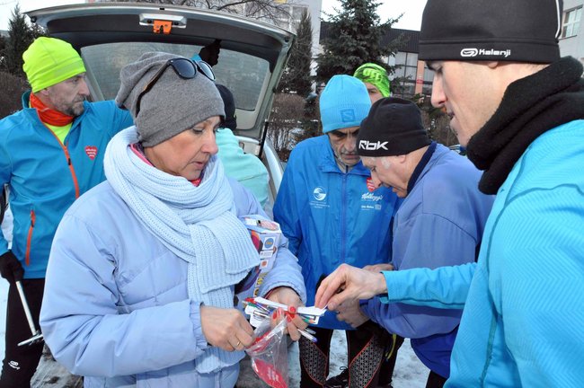 Przez 24-godzinny biegają dla WOŚP