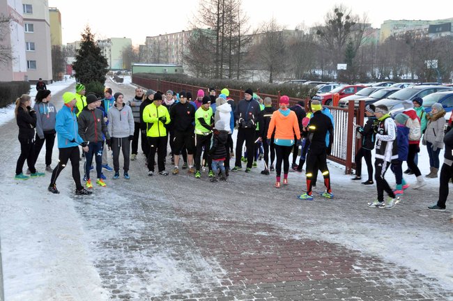 Przez 24-godzinny biegają dla WOŚP