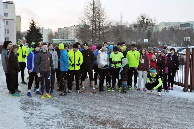 Przez 24-godzinny biegają dla WOŚP