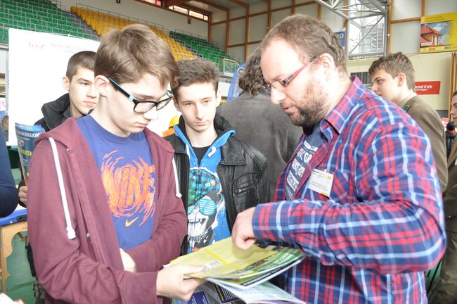 Targi edukacyjne ? młodzi mają wybór