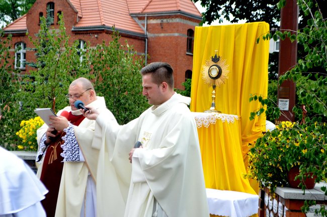 Boże Ciało 2016 - zdjęcia i wideo