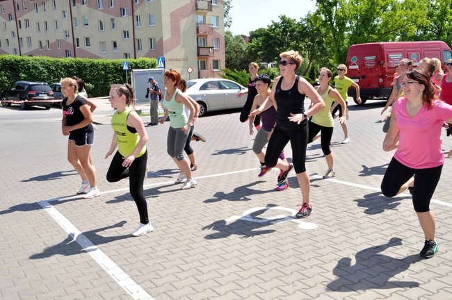 Zumba przy hali
