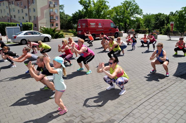 Zumba przy hali