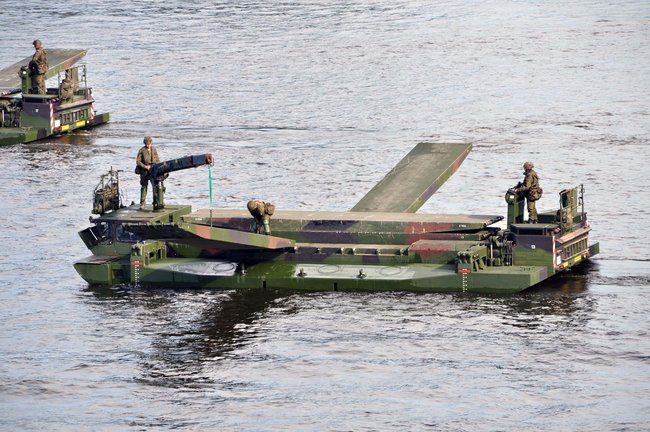 Anakonda 16. Budowa przeprawy w Chełmnie