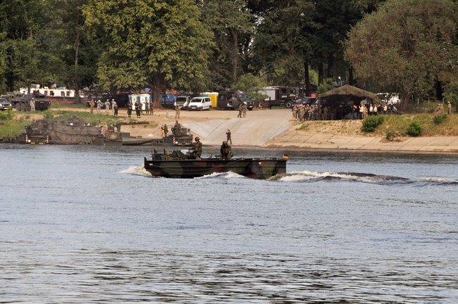 Anakonda 16. Budowa przeprawy w Chełmnie
