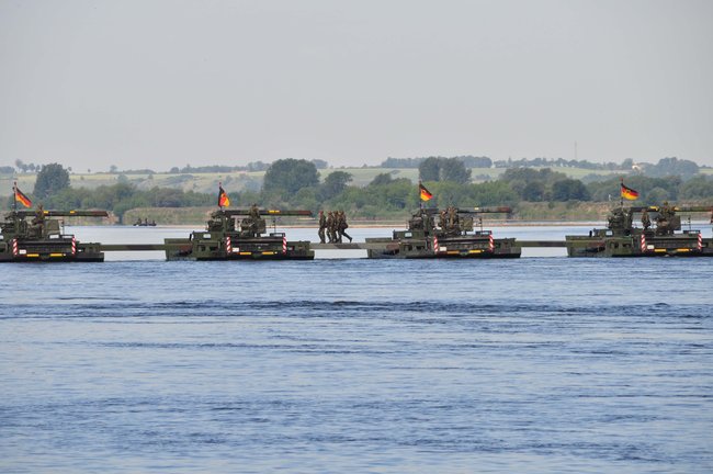 Anakonda 16. Budowa przeprawy w Chełmnie