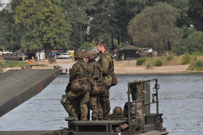 Anakonda 16. Budowa przeprawy w Chełmnie