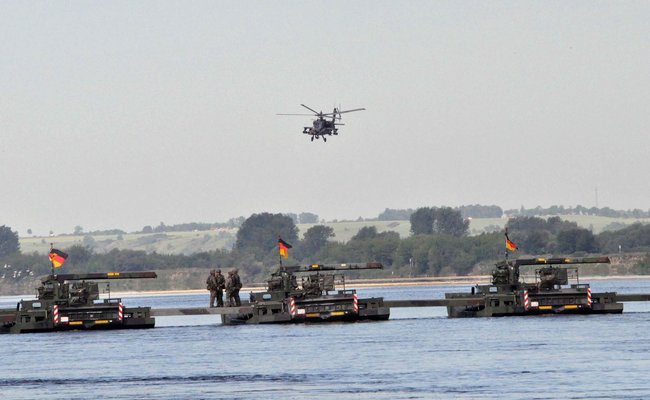 Anakonda 16. Budowa przeprawy w Chełmnie