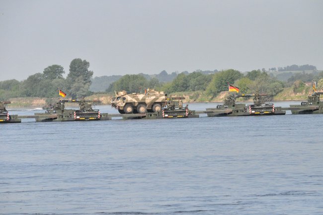 Anakonda 16. Budowa przeprawy w Chełmnie