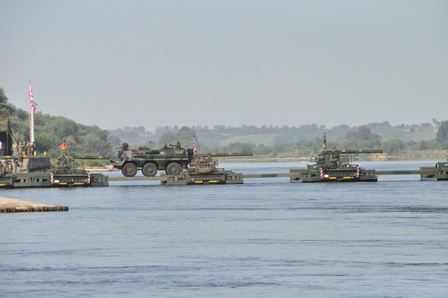 Anakonda 16. Budowa przeprawy w Chełmnie