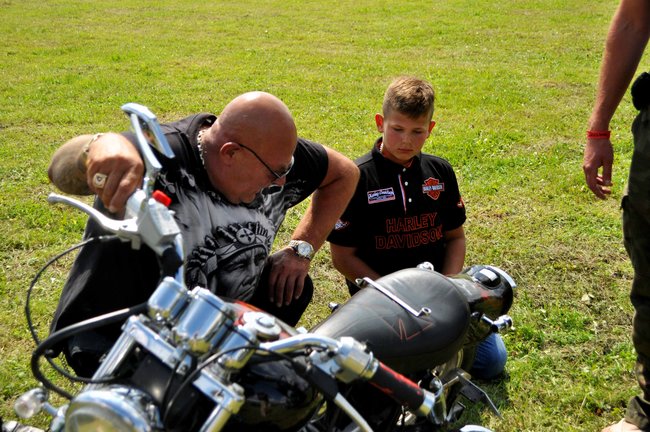 Motocyklowy relaks na zamku