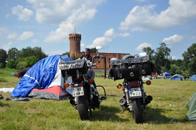 Motocyklowy relaks na zamku
