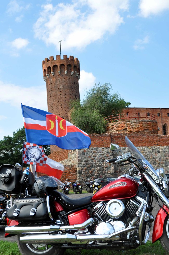 Motocyklowy relaks na zamku