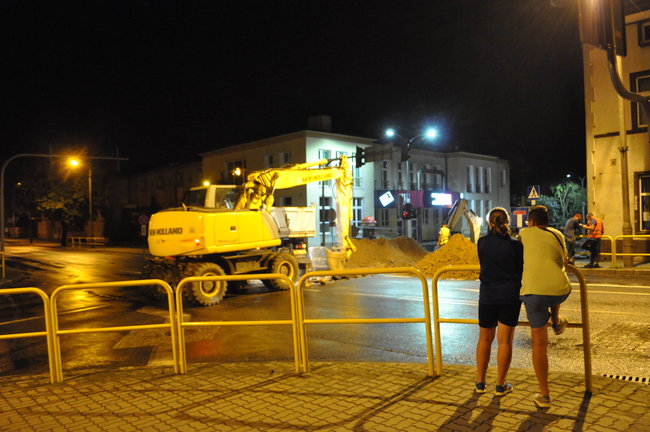 Nocne prace na Wojska Polskiego. Zdjęcia