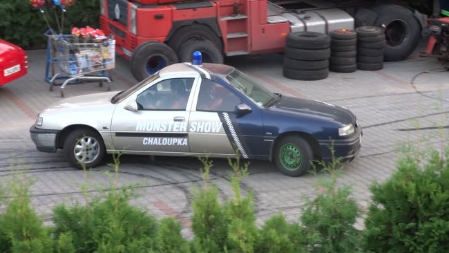 Monster truck w Świeciu - Zdjęcia