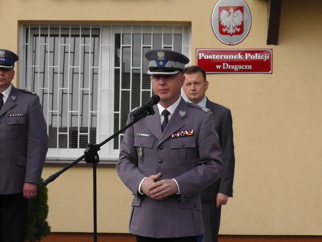 Minister Błaszczak otworzył posterunek policji w Dragaczu