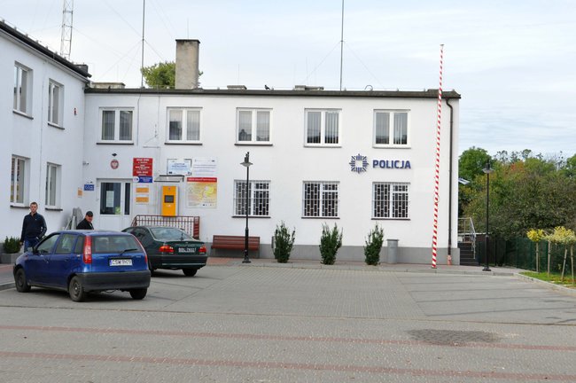 Minister Błaszczak otworzył posterunek policji w Dragaczu