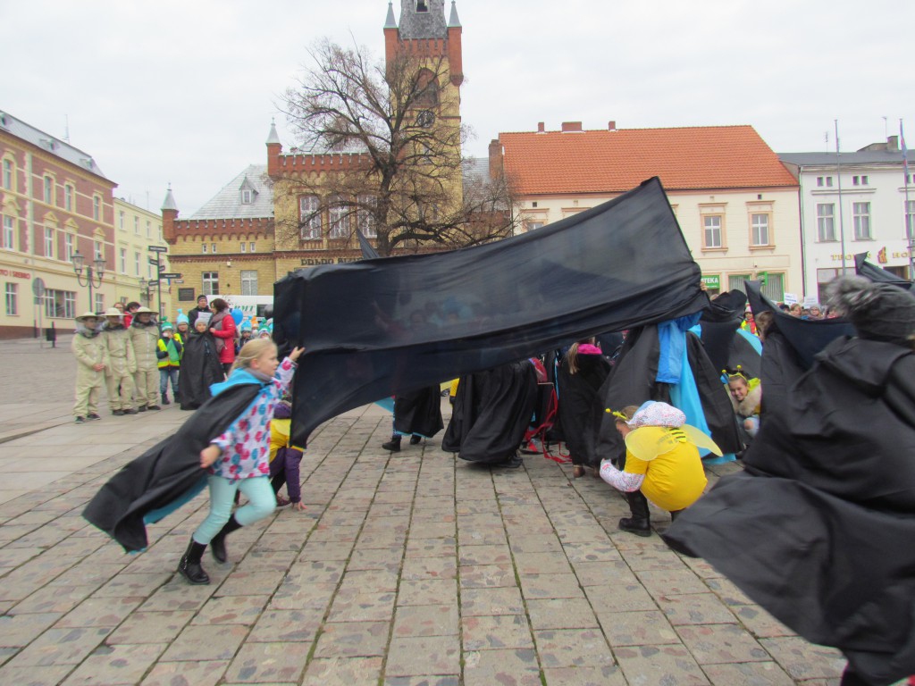Nie pal śmieci, trujesz dzieci