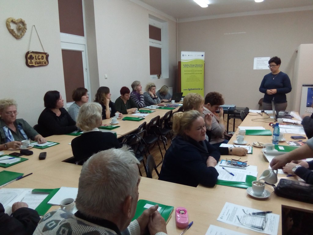 LGD Świecie - Wioska tematyczna - spółdzielnia socjalna czy organizacja pozarządowa