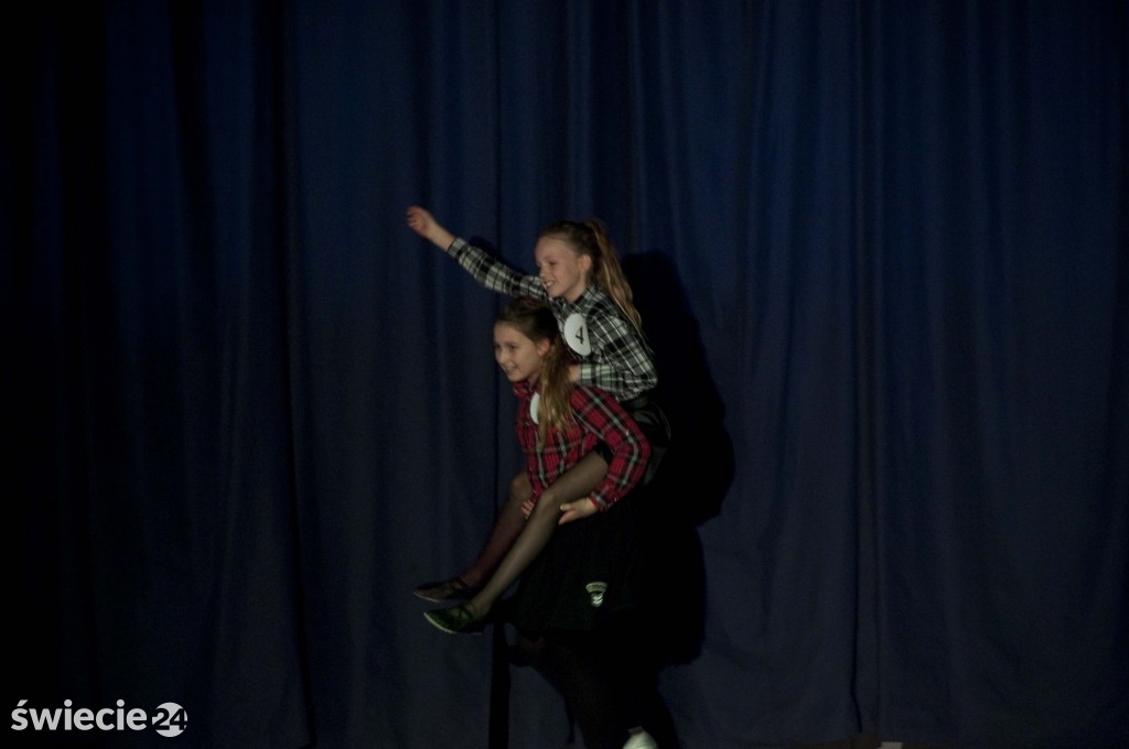 Mini playback show Jedynki w OKSiR