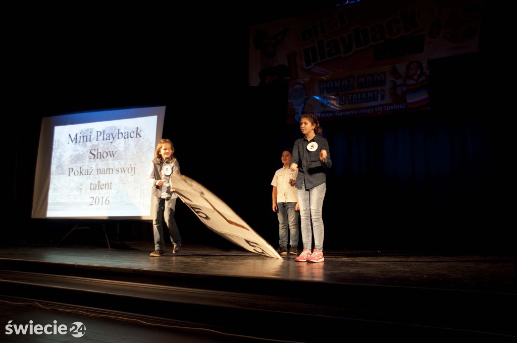 Mini playback show Jedynki w OKSiR