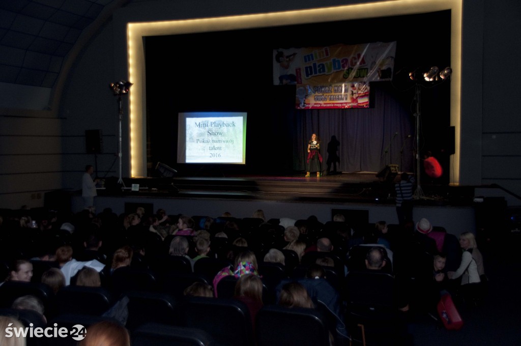 Mini playback show Jedynki w OKSiR