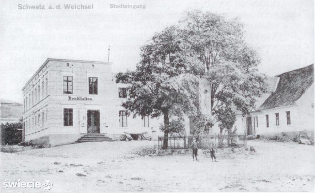 Przewodnik po pomnikach Świecia