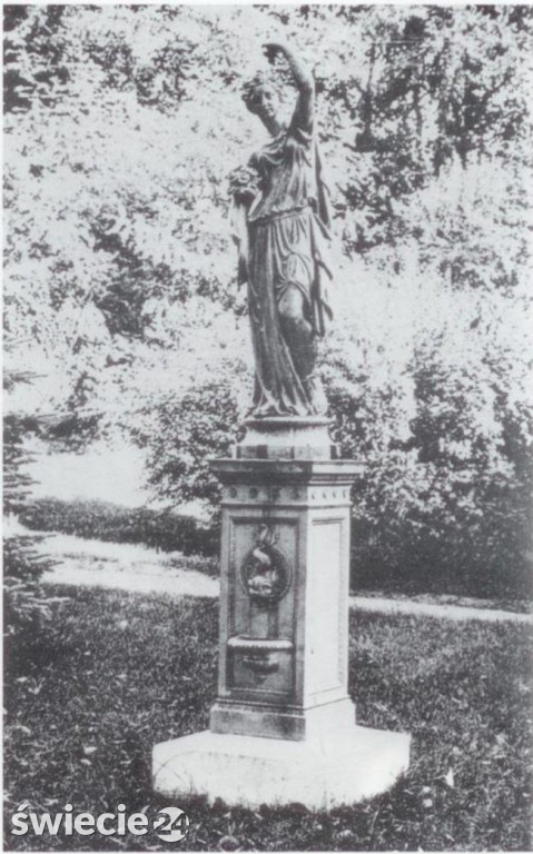 Przewodnik po pomnikach Świecia