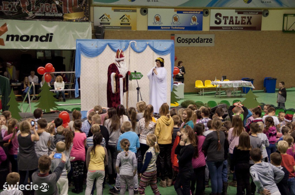 Mikołaj w Hali Widowiskowo-Sportowej
