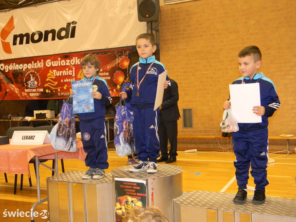 Gwiazdkowy Turniej Zapaśniczy2016